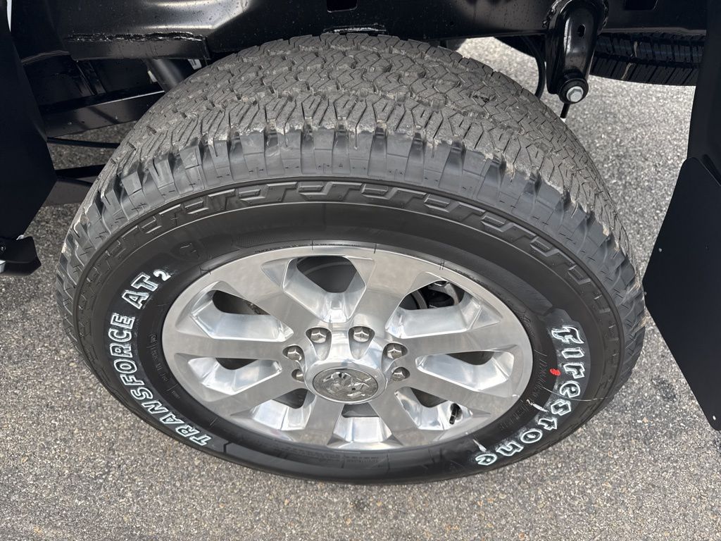2026 RAM 2500 Laramie - Photo 9