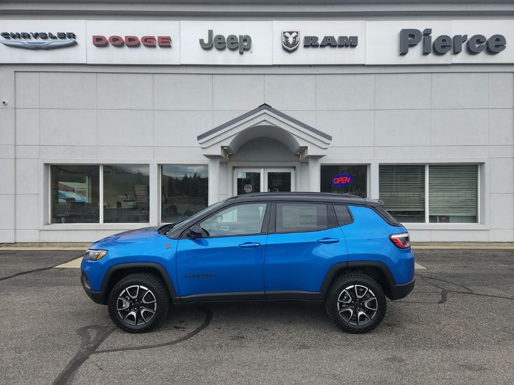 2026 Jeep Compass Trailhawk 4X4's photo