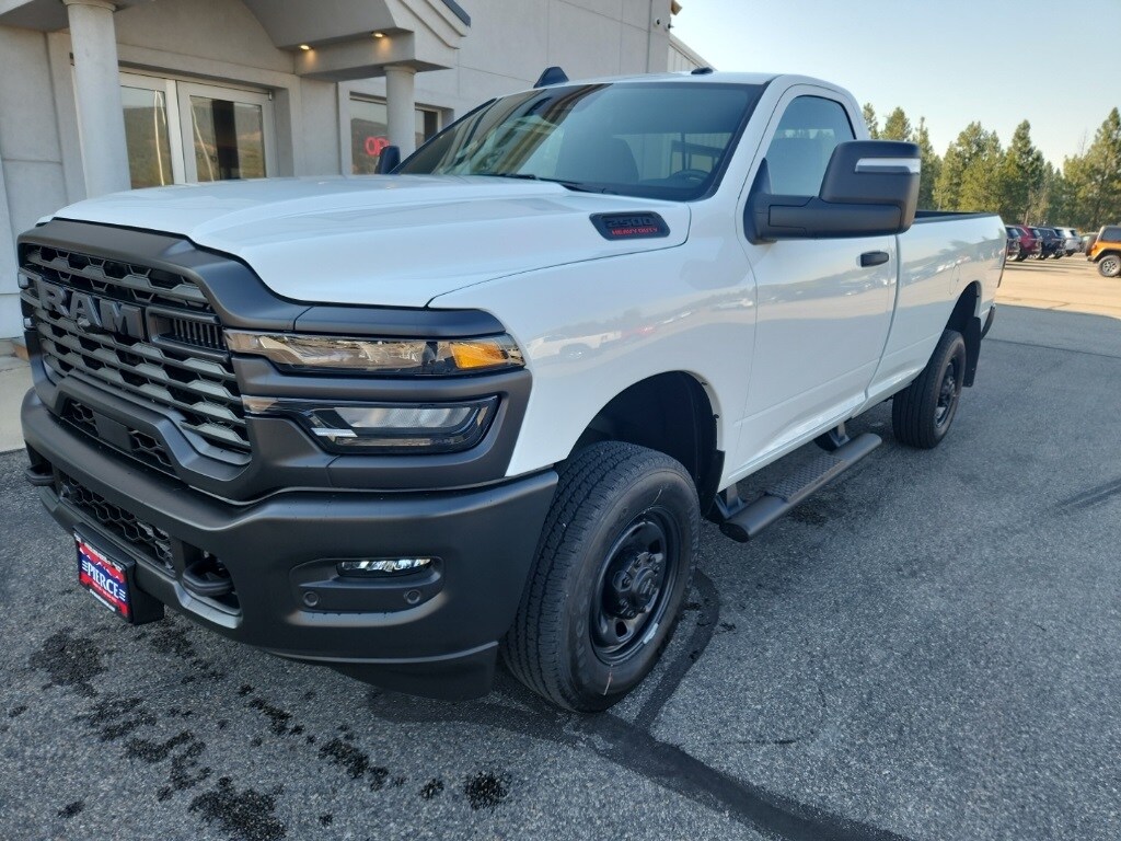 2026 Ram 2500 Tradesman photo 2
