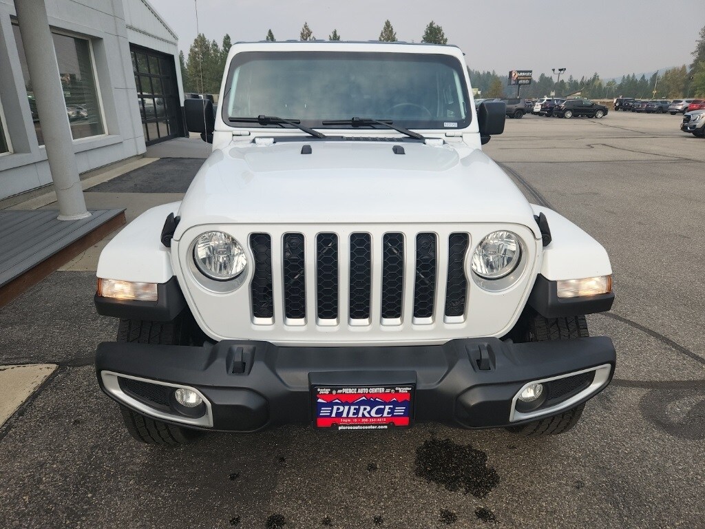 2021 Jeep Gladiator Overland photo 2