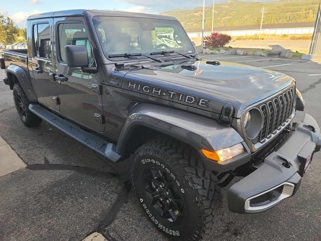 New 2025 Jeep Gladiator High Tide Pickup