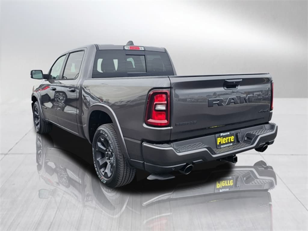 New 2026 Ram 1500 BIG HORN CREW CAB 4X4 5'7 BOX Pickup