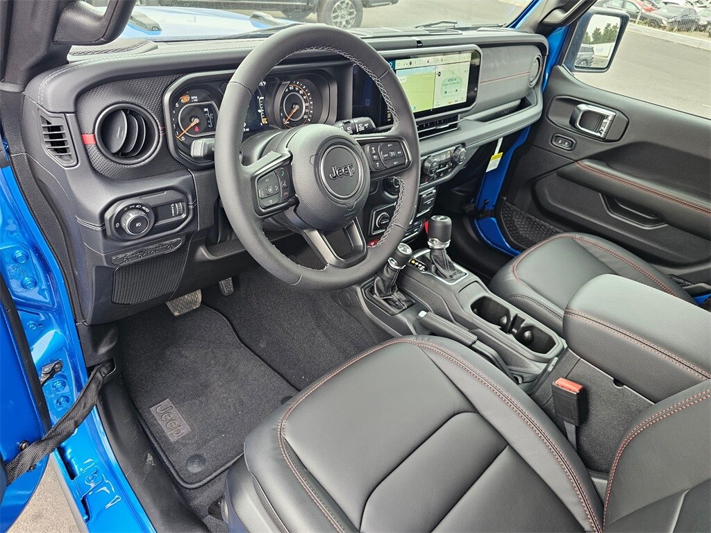 New 2025 Jeep Wrangler 4-DOOR RUBICON X Sport Utility