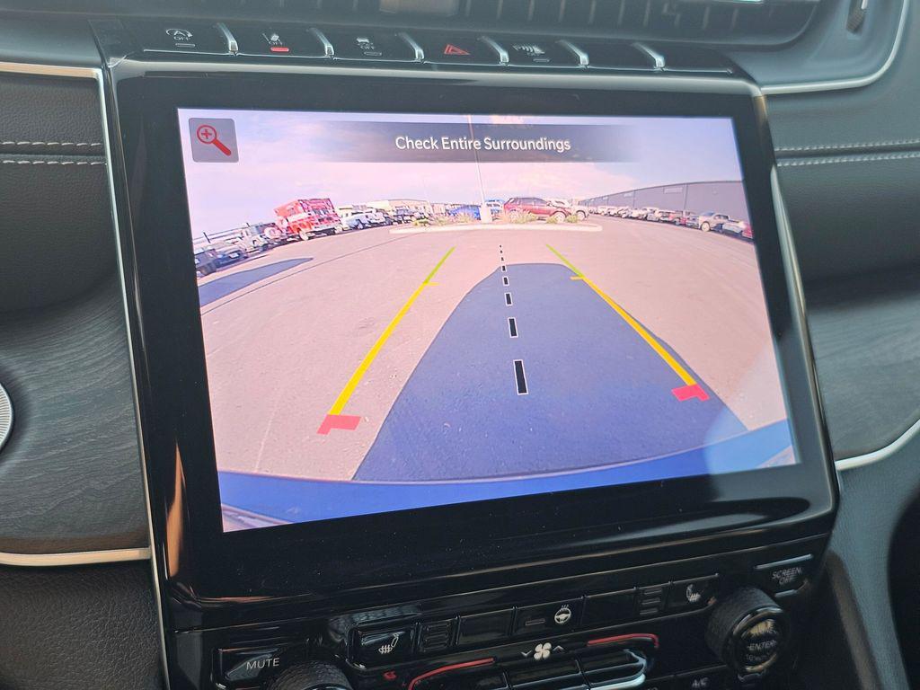 2025 Jeep Grand Cherokee L Limited - Photo 19