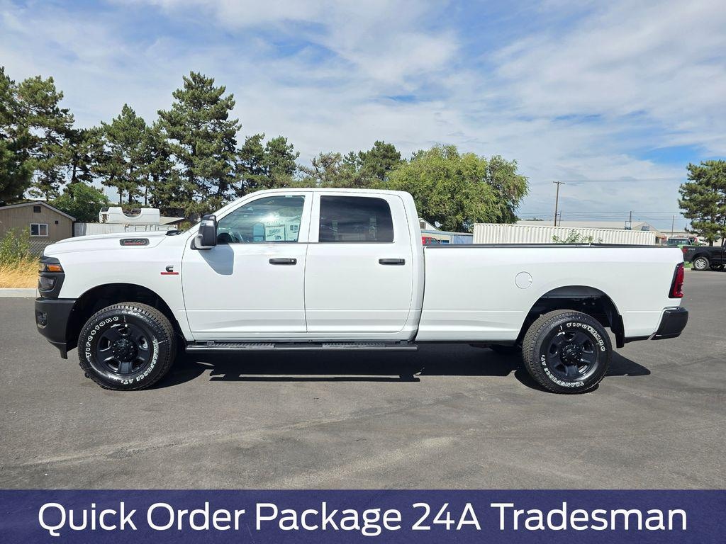 New 2026 Ram 2500 TRADESMAN CREW CAB 4X4 8' BOX Pickup