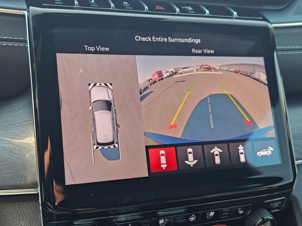 2025 Jeep Grand Cherokee Overland - Photo 19
