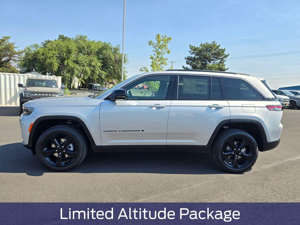 New 2026 Jeep Grand Cherokee LIMITED 4X4 Sport Utility