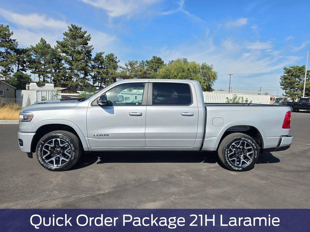 New 2026 Ram 1500 LARAMIE CREW CAB 4X4 5'7 BOX Pickup
