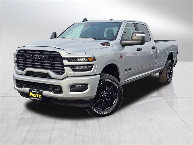 2026 RAM Ram 3500 Pickup Big Horn's photo