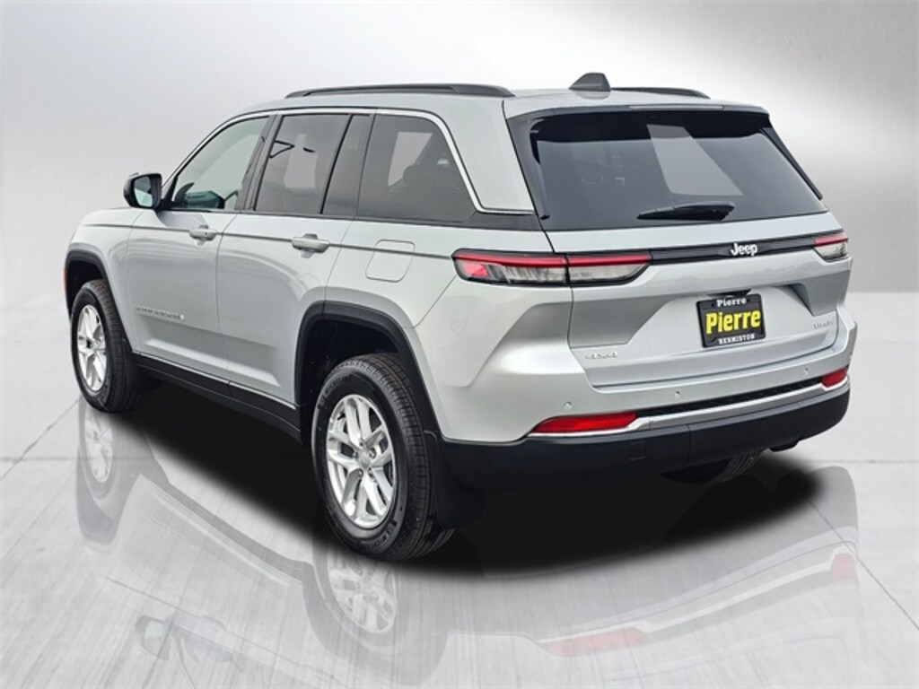 New 2025 Jeep Grand Cherokee LAREDO X 4X4 Sport Utility