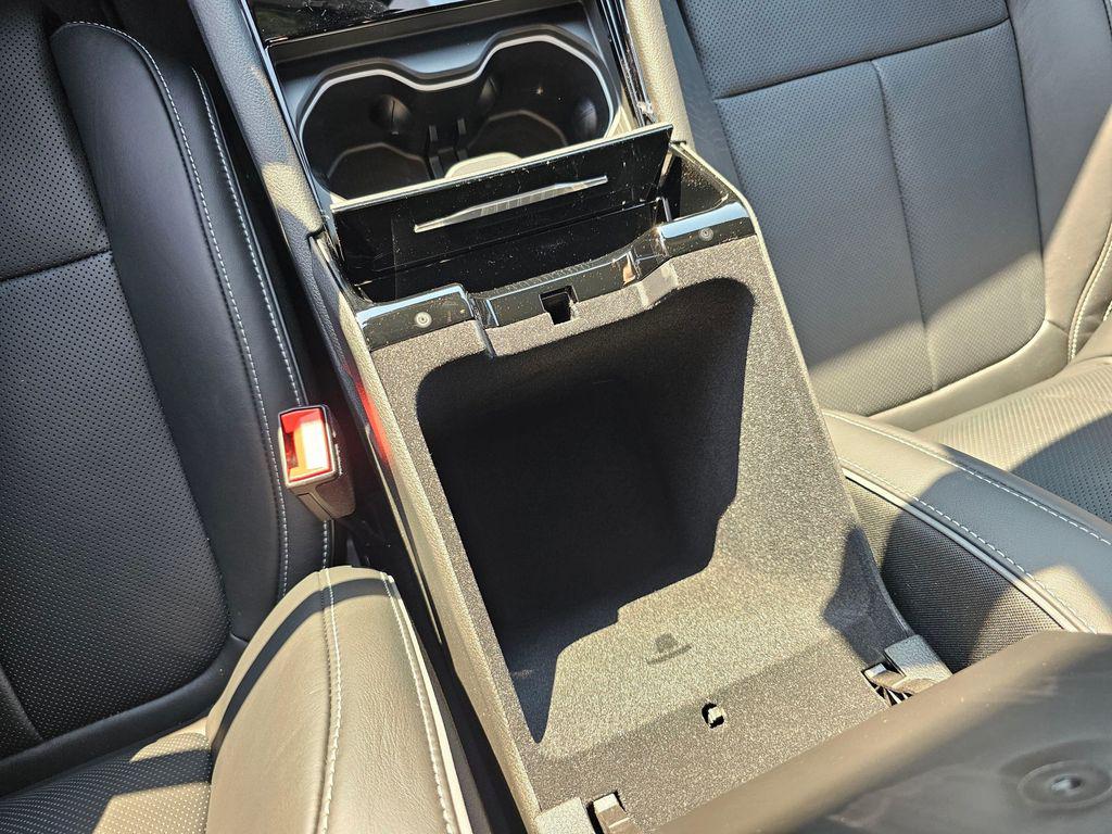 2025 Jeep Grand Cherokee Overland - Photo 23