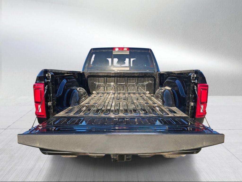 2025 RAM 2500 Tradesman - Photo 28