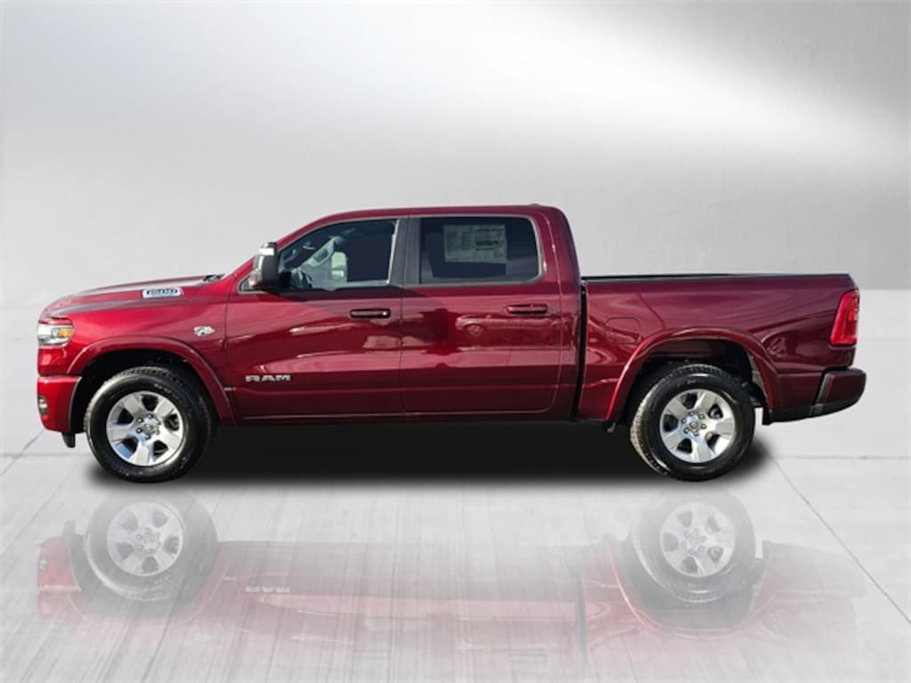New 2026 Ram 1500 BIG HORN CREW CAB 4X4 5'7 BOX Pickup