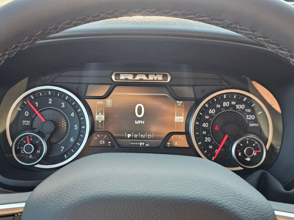2025 RAM 2500 Tradesman - Photo 17