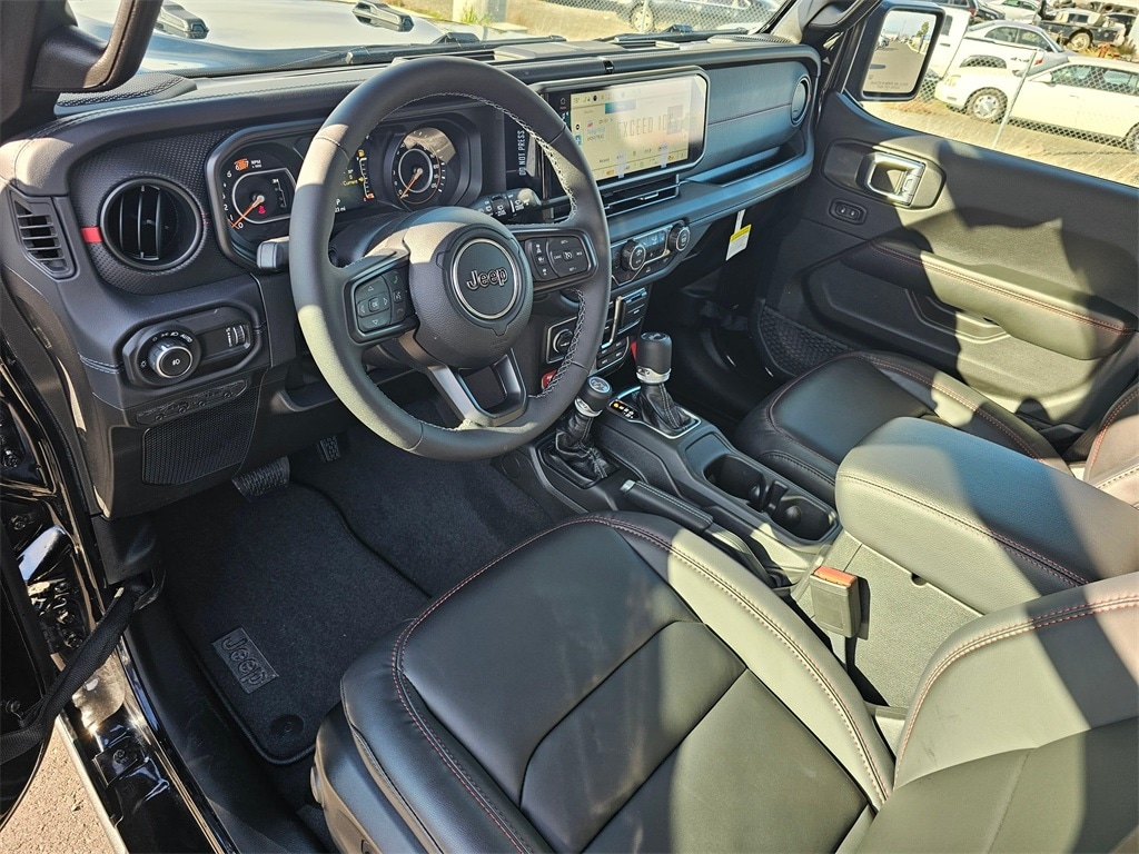 New 2026 Jeep Wrangler 4-DOOR RUBICON Sport Utility