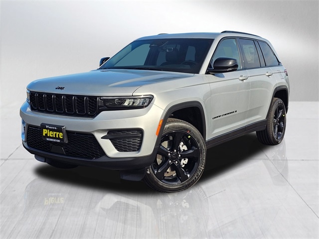 2025 Jeep Grand Cherokee Altitude's photo