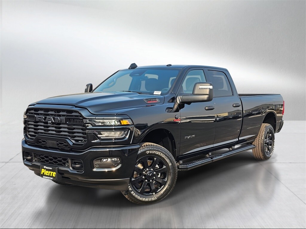 New 2025 Ram 2500 BIG HORN CREW CAB 4X4 8' BOX Pickup