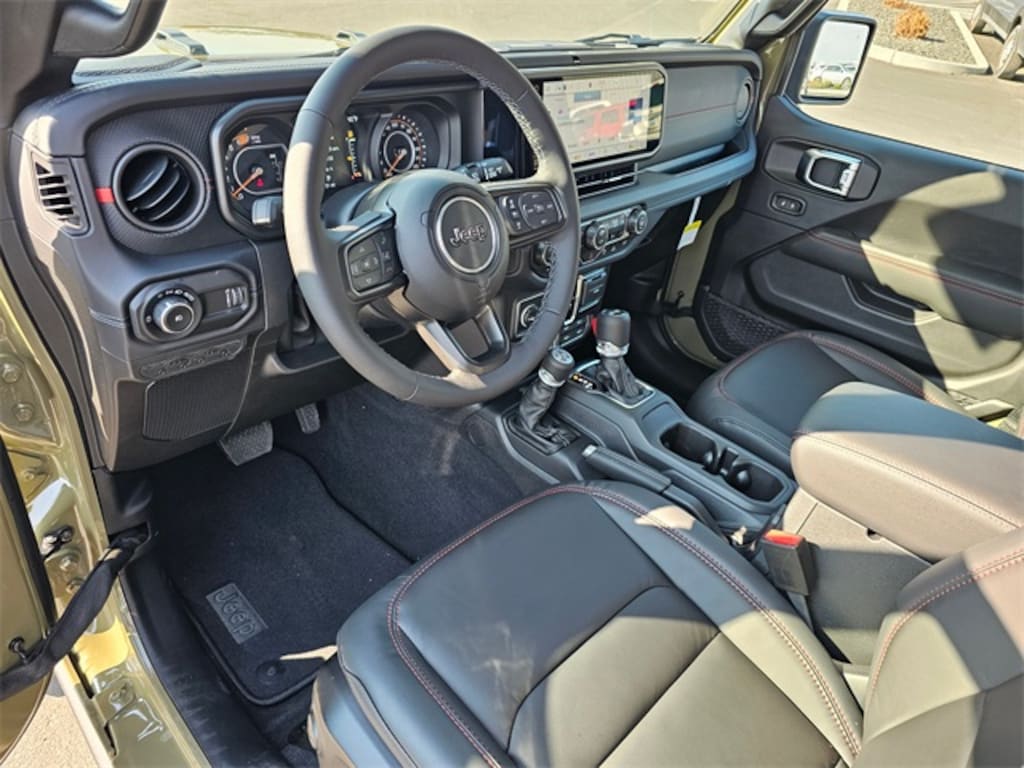 New 2025 Jeep Wrangler 4-DOOR RUBICON X Sport Utility
