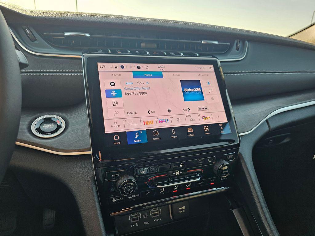 2025 Jeep Grand Cherokee L Limited - Photo 18