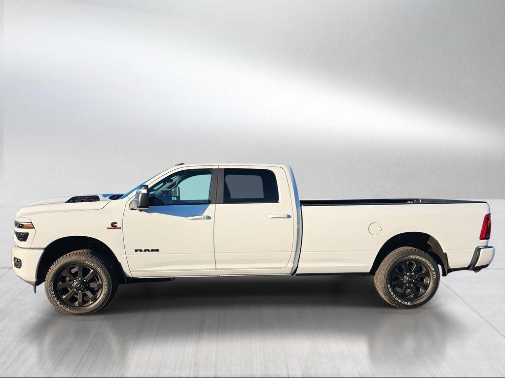 New 2026 Ram 3500 LARAMIE CREW CAB 4X4 8' BOX Pickup