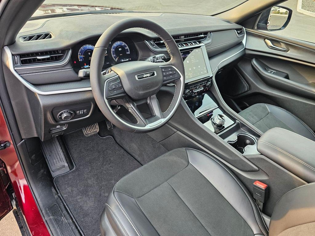 New 2025 Jeep Grand Cherokee ALTITUDE X 4X4 Sport Utility