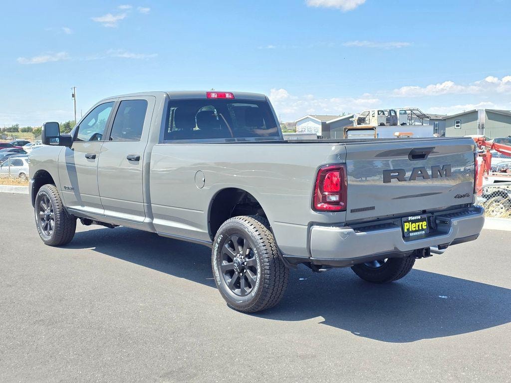 New 2026 Ram 2500 BIG HORN CREW CAB 4X4 8' BOX Pickup