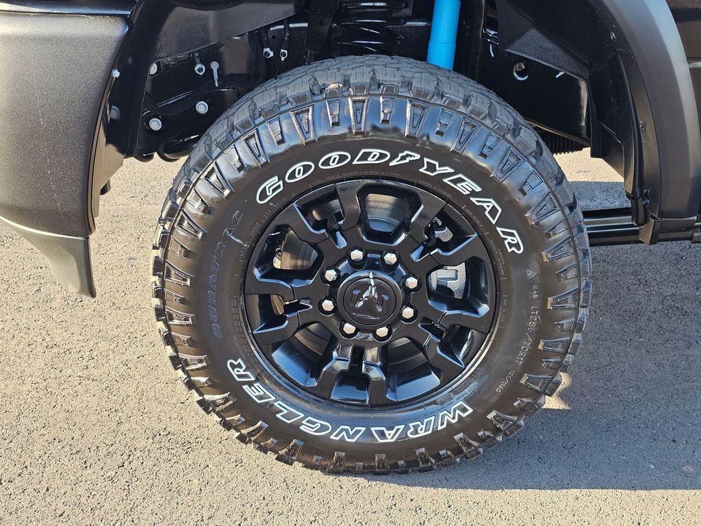 2025 RAM 2500 Tradesman - Photo 8