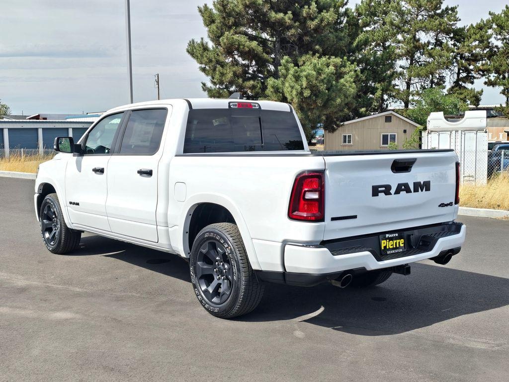 New 2026 Ram 1500 BIG HORN CREW CAB 4X4 5'7 BOX Pickup