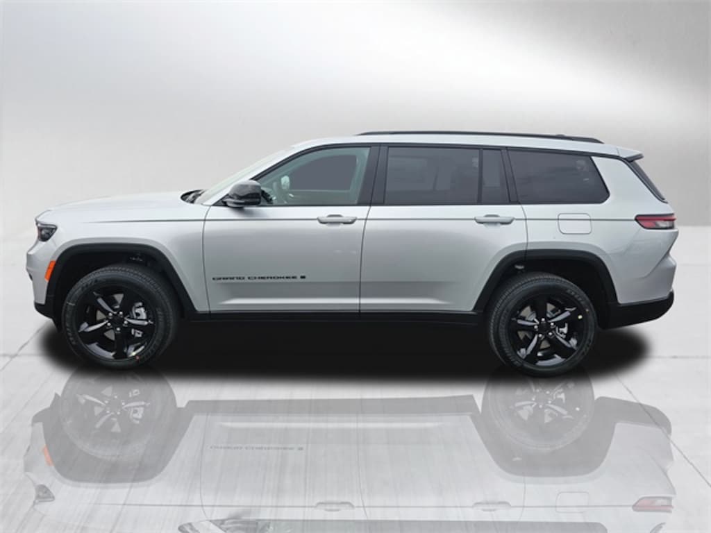 New 2025 Jeep Grand Cherokee L ALTITUDE X 4X4 Sport Utility