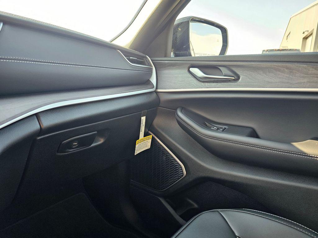 2025 Jeep Grand Cherokee L Limited - Photo 24