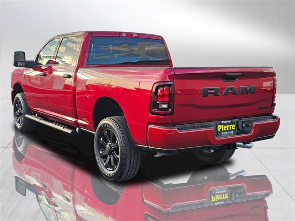 New 2026 Ram 2500 BLACK EXPRESS CREW CAB 4X4 6'4 BOX Pickup