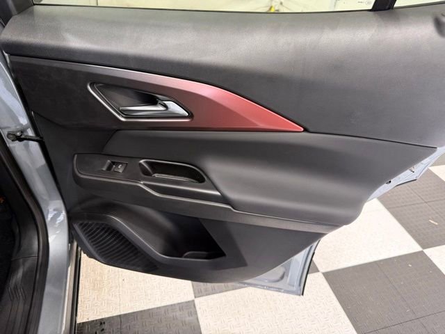 2026 Chevrolet Equinox EV RS - Photo 25