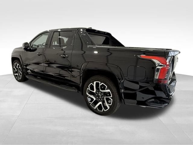 Used 2024 Chevrolet Silverado EV RST with VIN 1GC40ZEL9RU300540 for sale in Seattle, WA