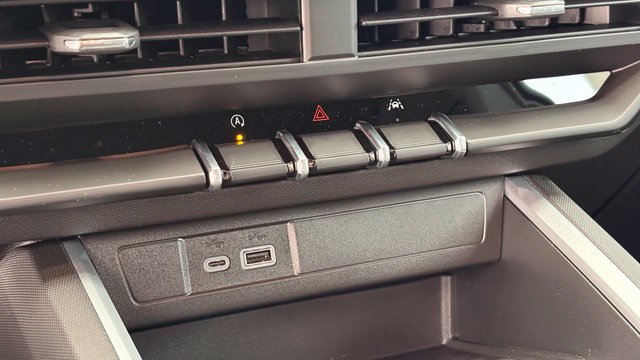 2026 Chevrolet Colorado Trail Boss - Photo 34