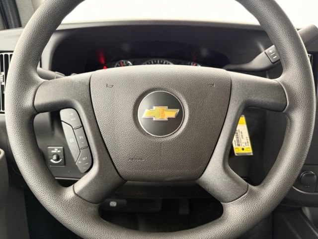2026 Chevrolet Express Cargo Work Van - Photo 29