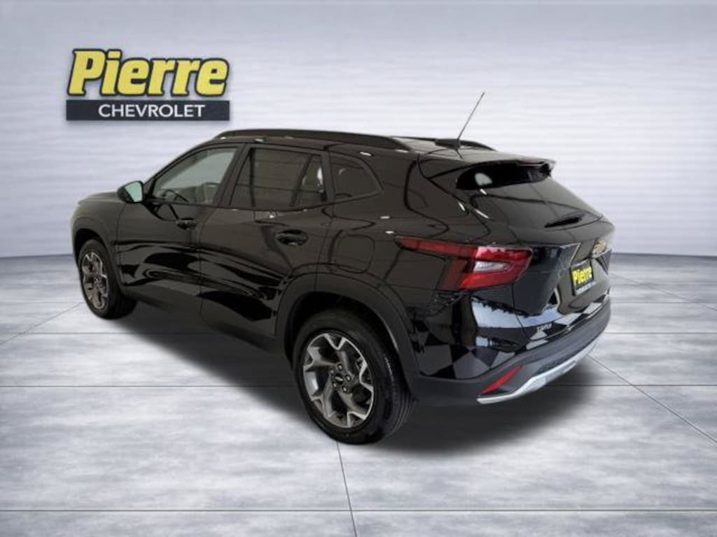 New 2026 Chevrolet Trax LT SUV