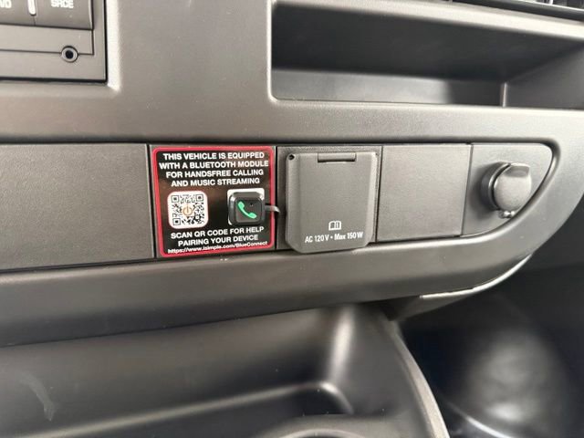 2026 Chevrolet Express Cargo Work Van - Photo 27