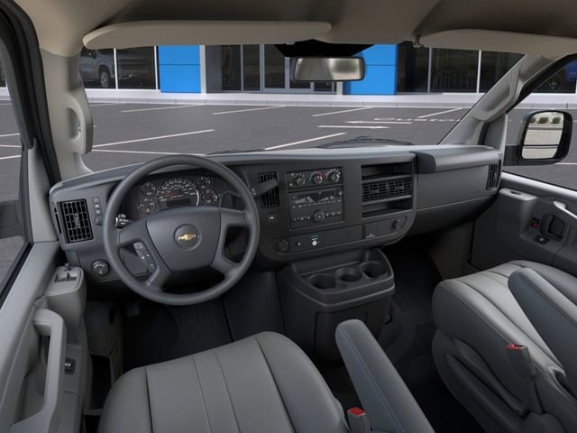 2026 Chevrolet Express Cargo Work Van - Photo 15