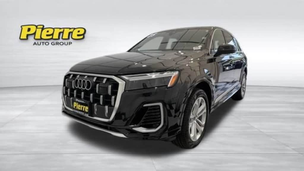 Used 2025 Audi Q7 Premium Plus