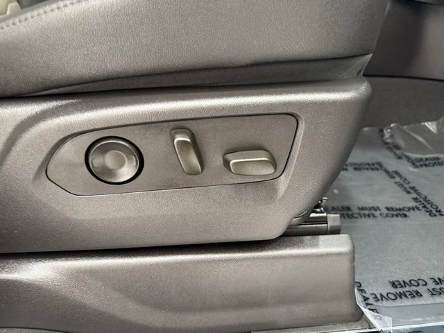 2024 Chevrolet Silverado 1500 ZR2 - Photo 17