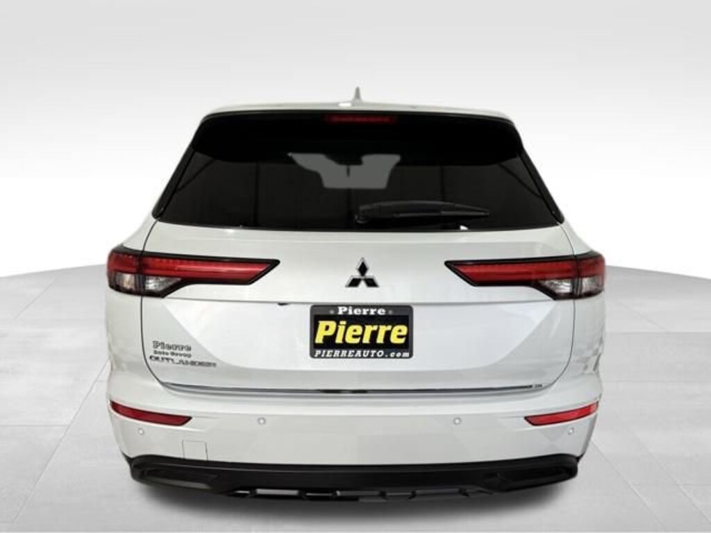 Used 2022 Mitsubishi Outlander ES