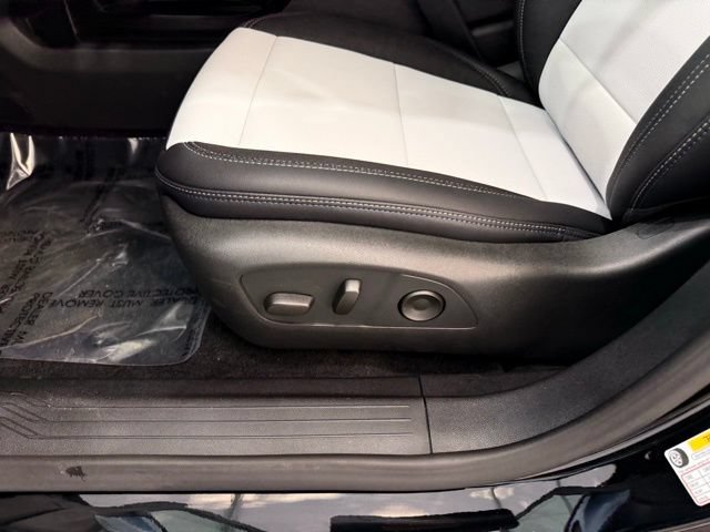 2026 Chevrolet Equinox EV 2LT - Photo 12