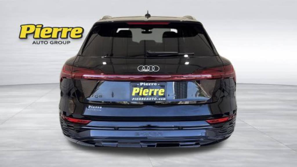 Used 2024 Audi Q8 e-tron Premium Plus