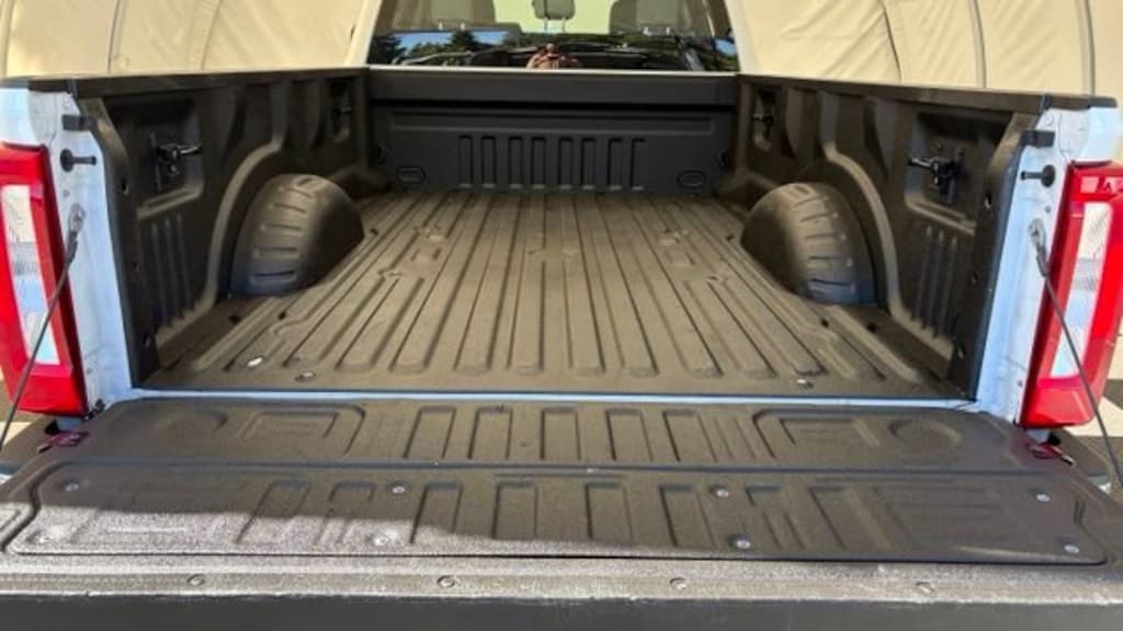 Used 2023 Ford Super Duty F-350 SRW XL