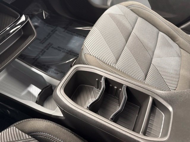 2027 Chevrolet Bolt LT - Photo 50
