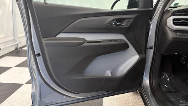2027 Chevrolet Bolt LT - Photo 14