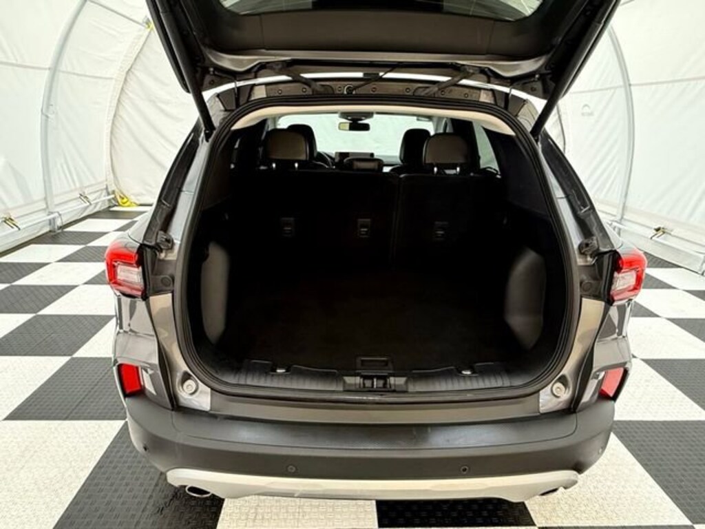 Used 2023 Ford Escape Platinum