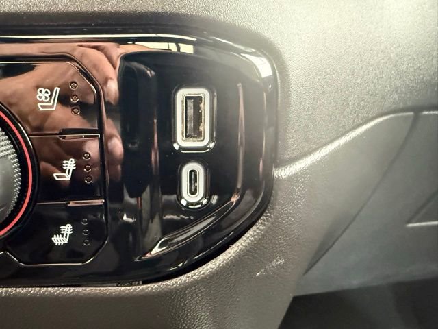 2024 Chevrolet Silverado 1500 ZR2 - Photo 34