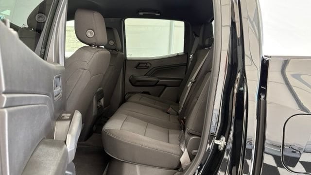 2026 Chevrolet Colorado Work Truck - Photo 15