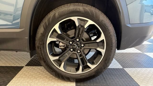 2026 Chevrolet Equinox LT - Photo 11